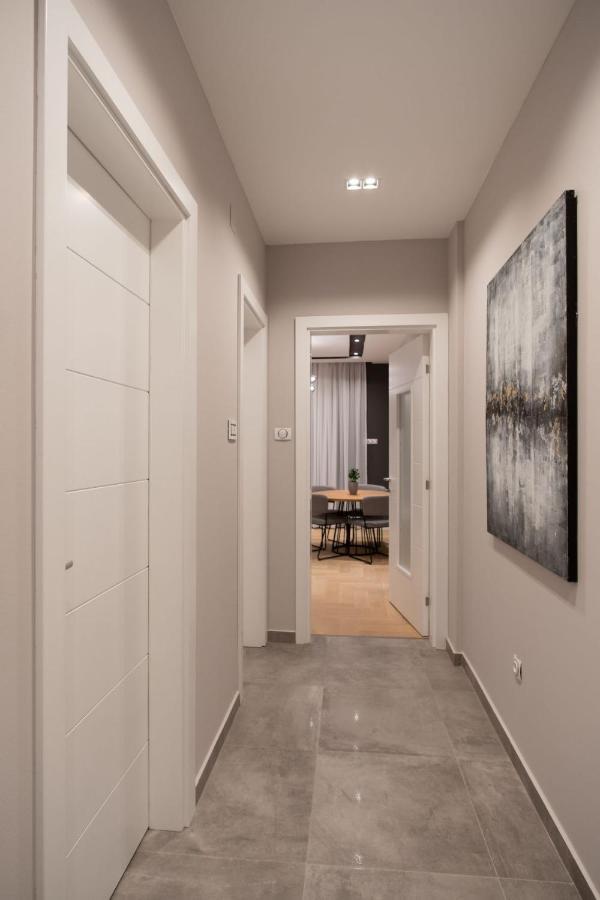 Apartment Aloha เทรบินเย ภายนอก รูปภาพ