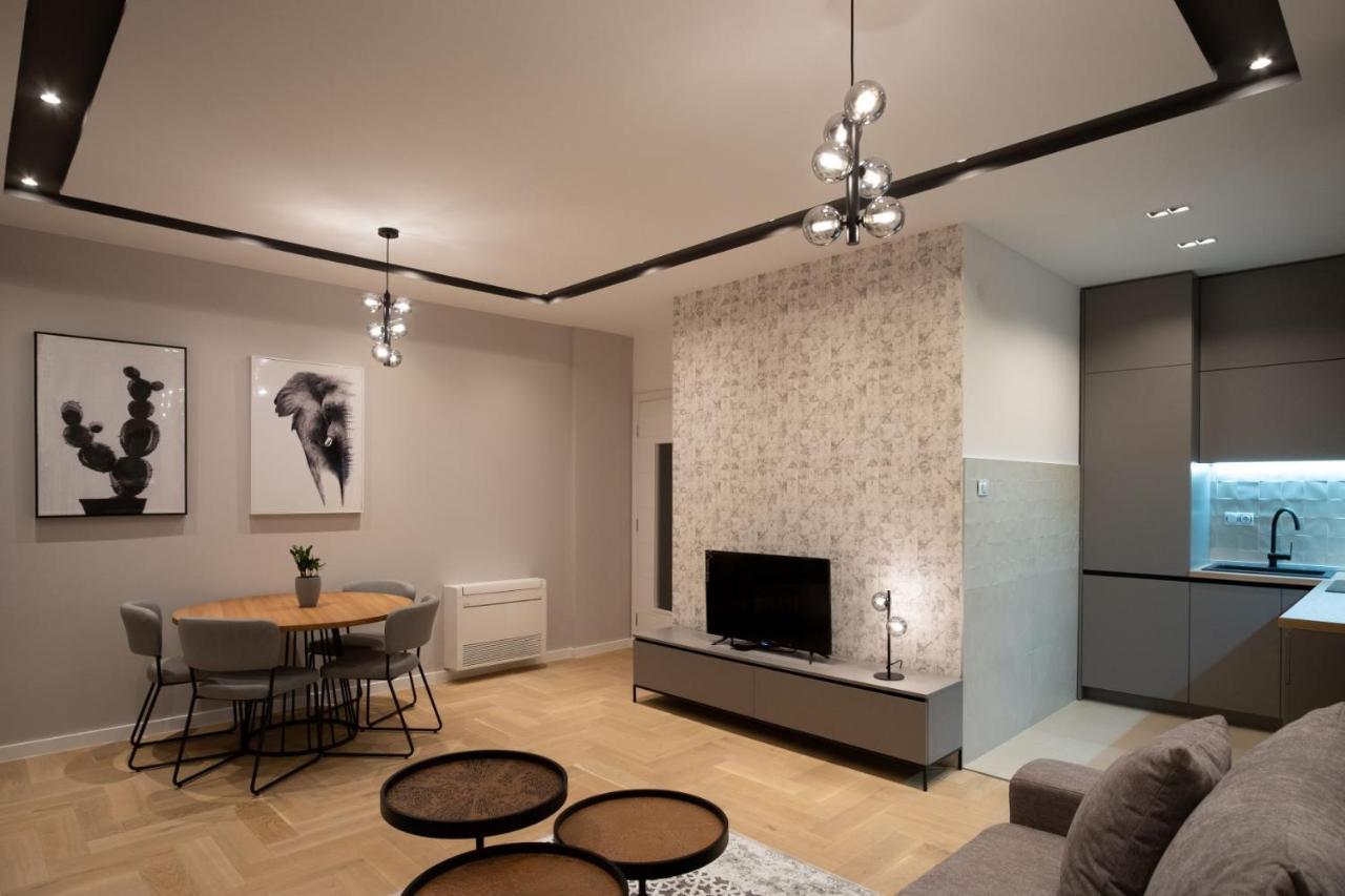 Apartment Aloha เทรบินเย ภายนอก รูปภาพ