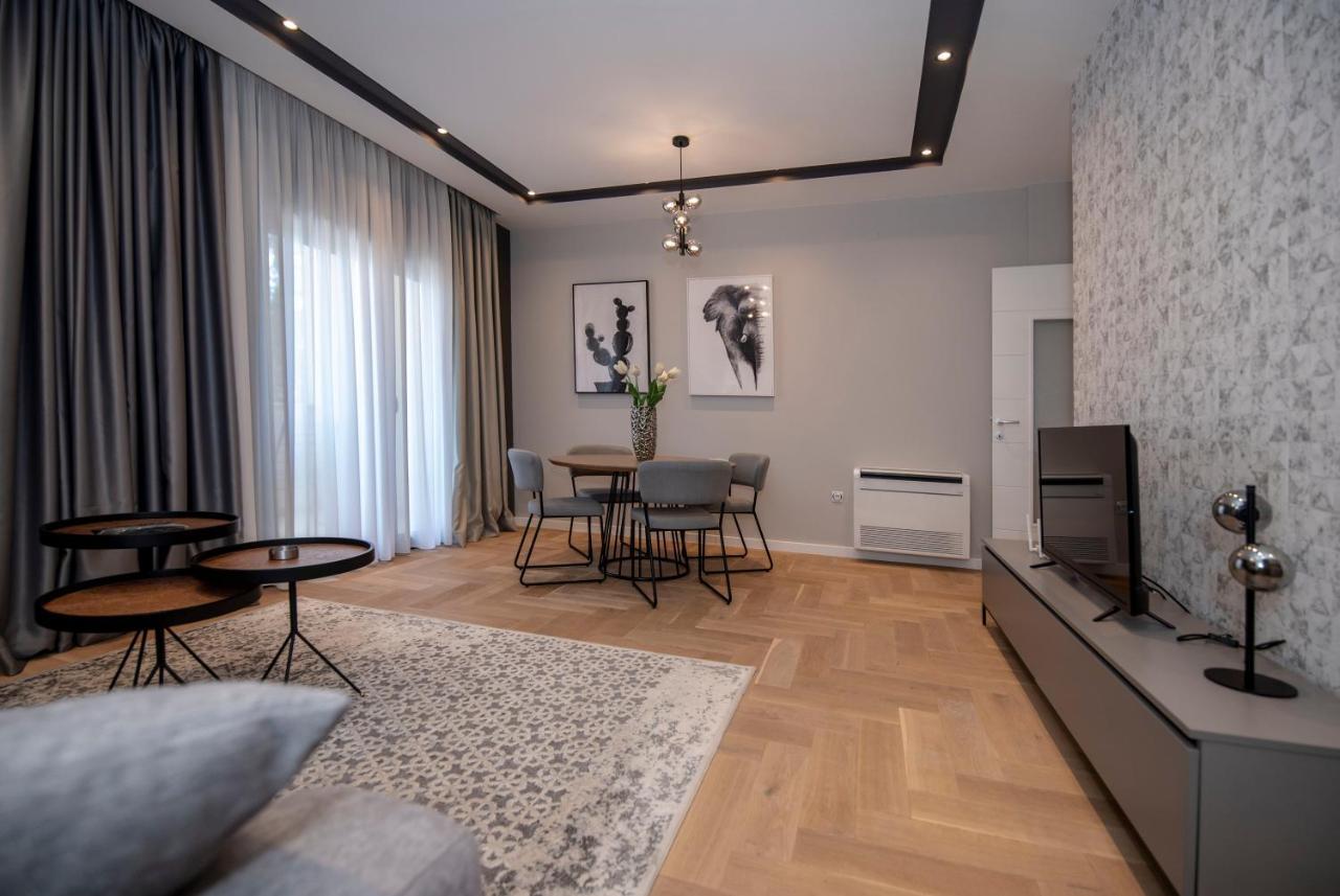 Apartment Aloha เทรบินเย ภายนอก รูปภาพ