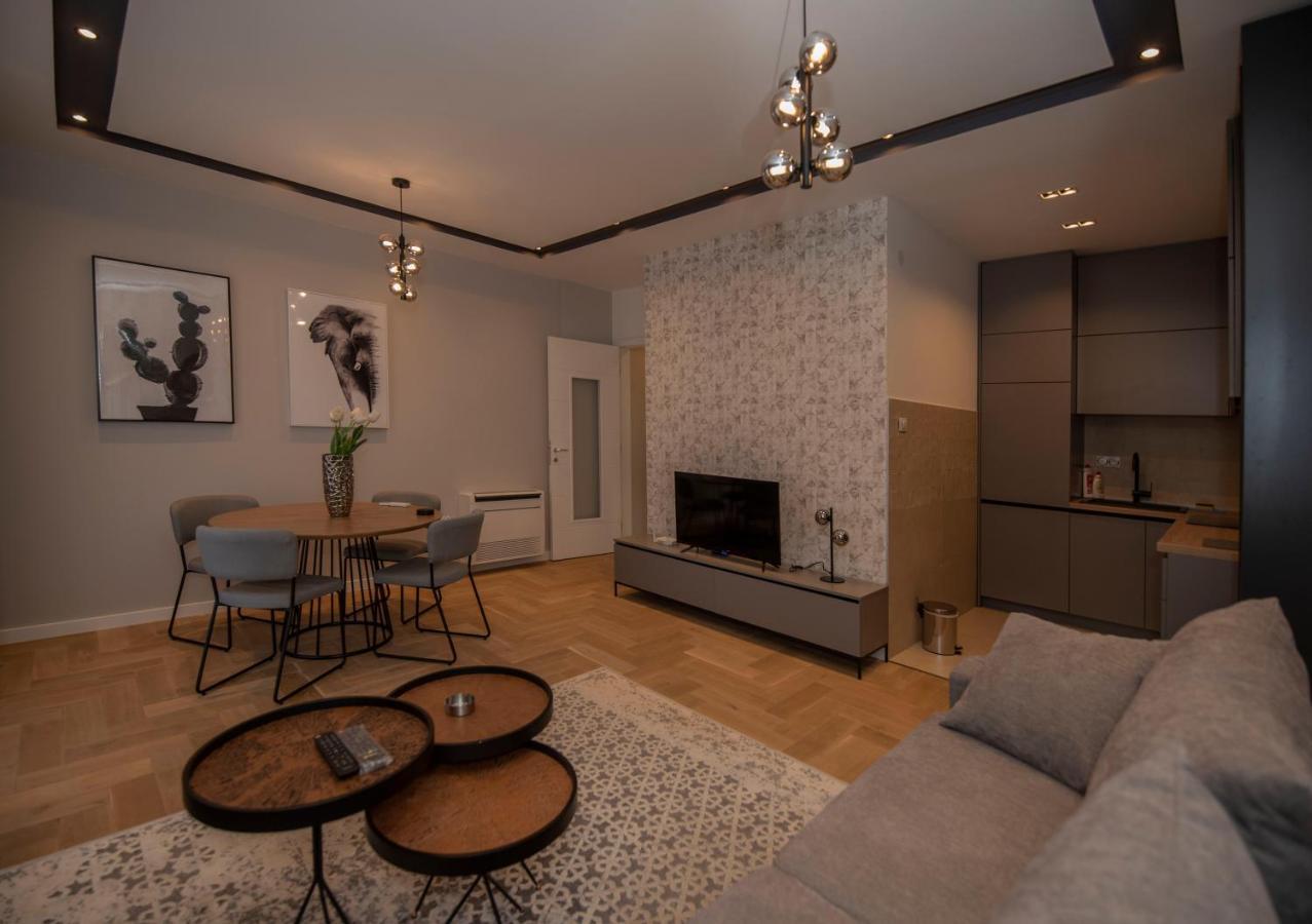 Apartment Aloha เทรบินเย ภายนอก รูปภาพ